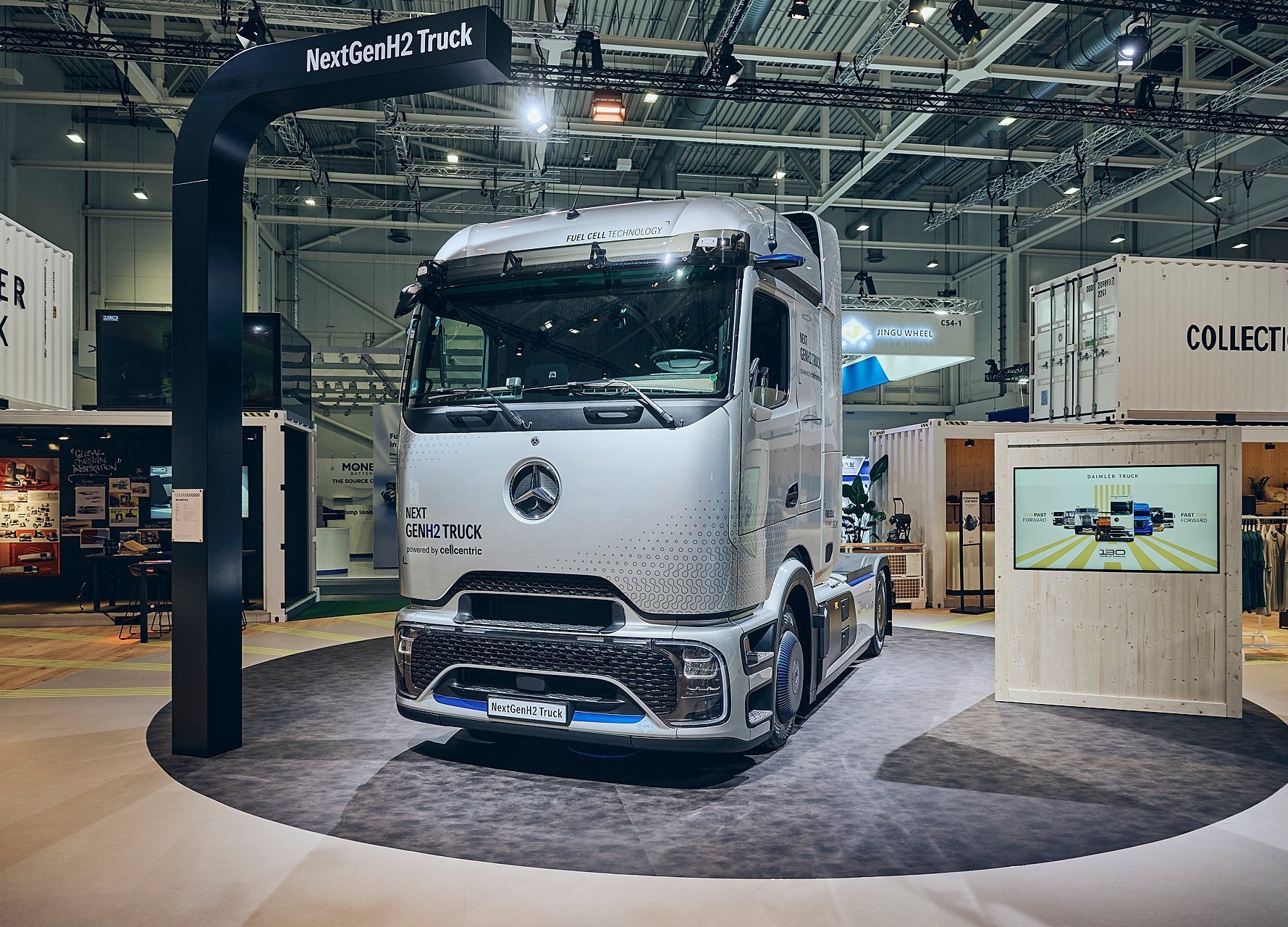 Daimler Truck auf der IAA Transportation 2026: Impressionen aus HannoverDaimler Truck at the IAA Transportation 2026: Impressionen from Hanover