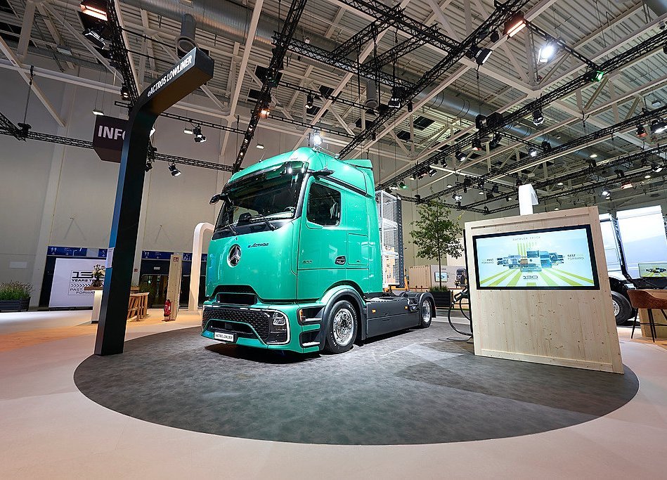 Daimler Truck auf der IAA Transportation 2026: Impressionen aus HannoverDaimler Truck at the IAA Transportation 2026: Impressionen from Hanover